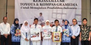 Toyota Donasikan Ratusan Ribu Bacaan ke Sekolah