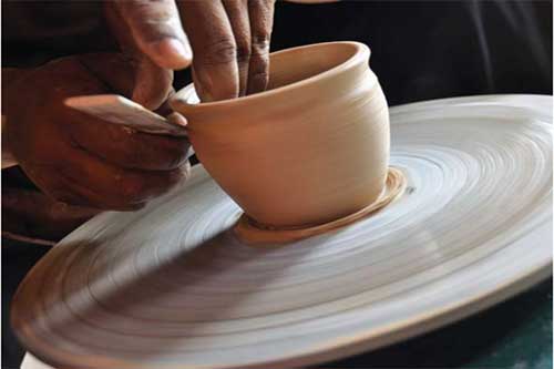 Mengenal dan Memahami Seni  Keramik 