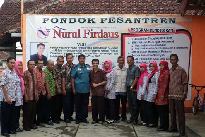 PONDOK PESANTREN NURUL FIRDAUS