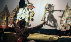 Dalang Wayang Kulit